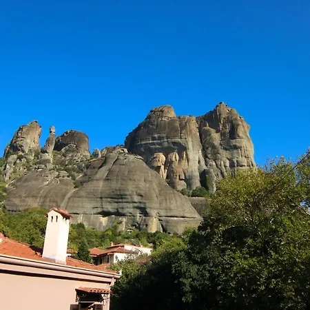 The House Under The Rocks Of Meteora 2 Apartment Kalambaka Exterior photo