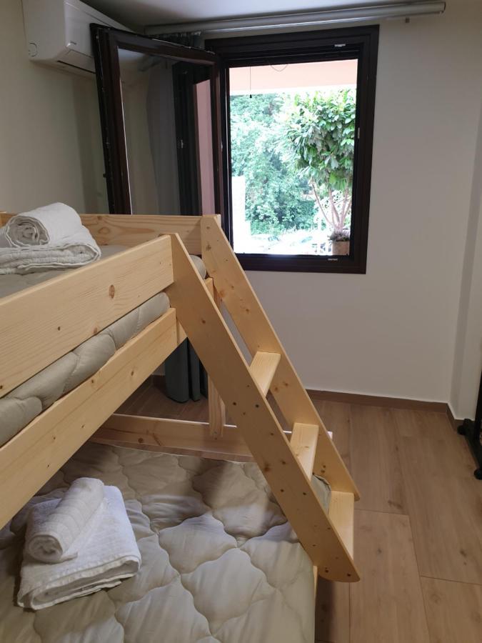 The House Under The Rocks Of Meteora 2 Apartment *
